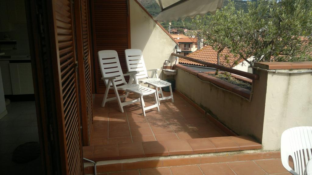 Porto Azzuro Apartment 6 Beds Porto Azzurro Exteriör bild